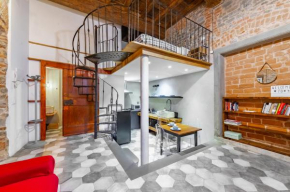Florence Oltrarno Duplex Apartment